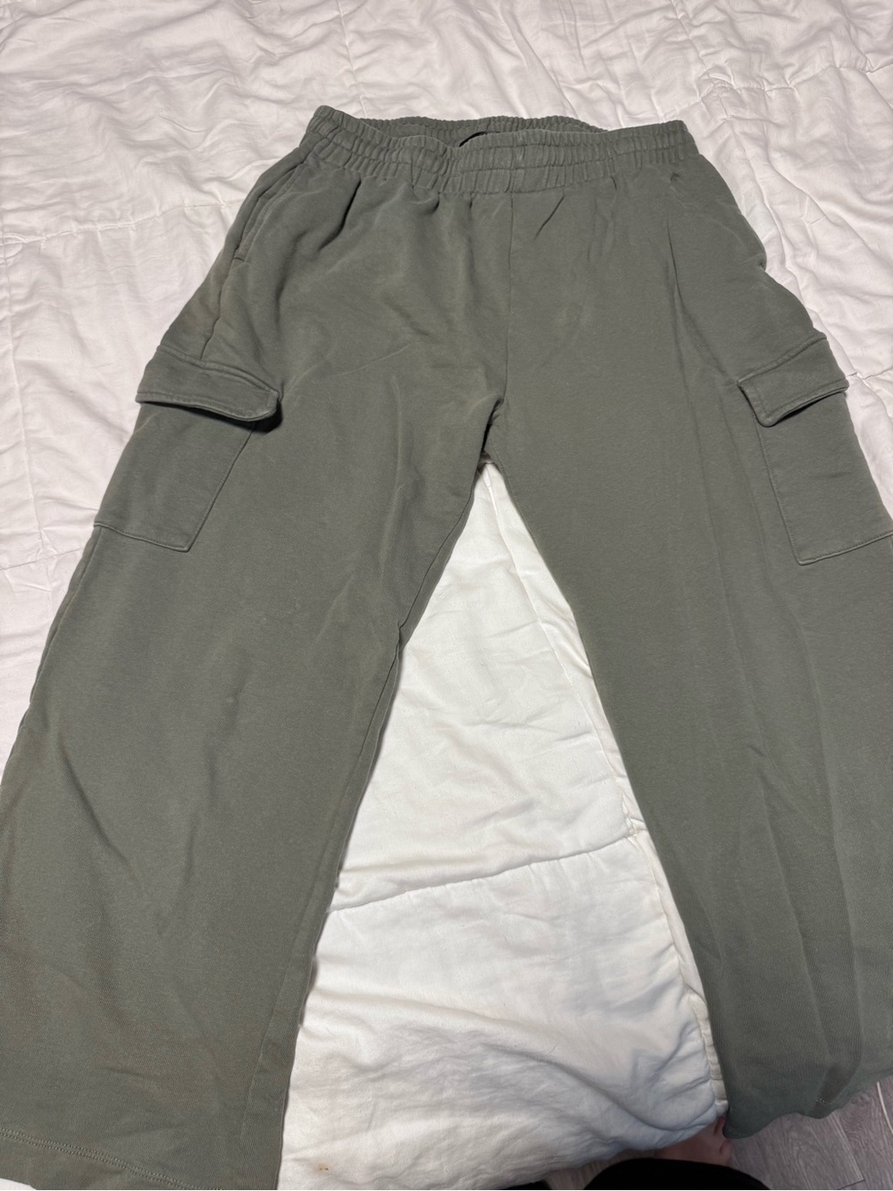 Dynamite Olive Cargo Sweatpants with Flap Pockets